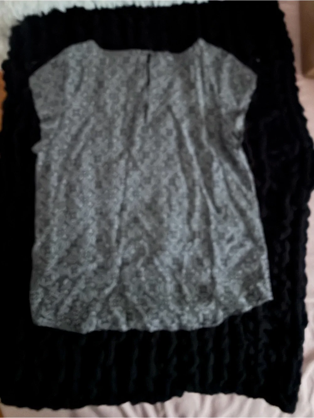 Joie Black & White Geometric Short Sleeve Blouse - Picture 3 of 6